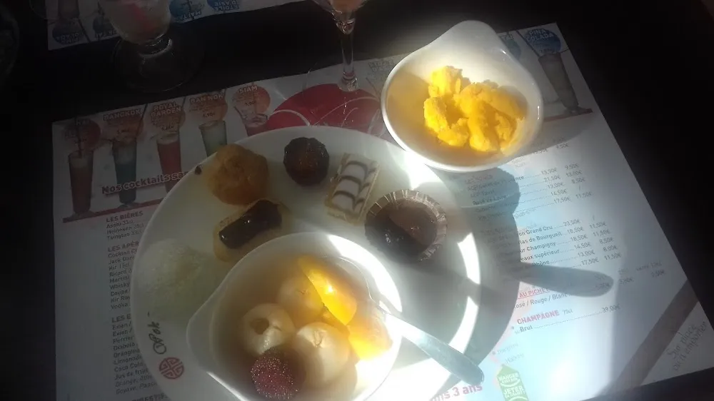 Miniardise Et Salade de Fruits